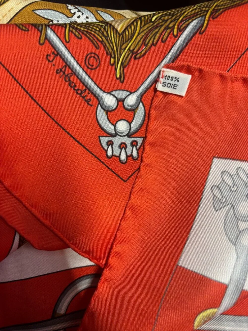 Hermes Scarf Authentic 90cm reds silk
